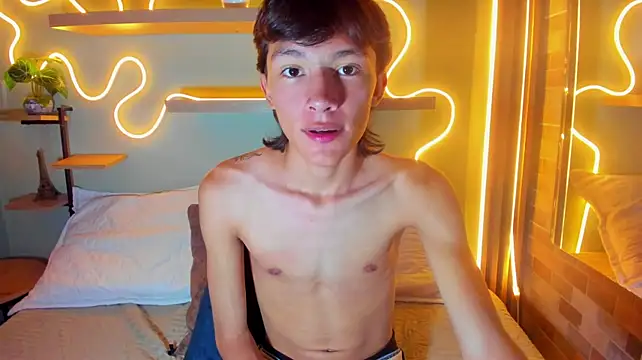 Chat XXX en directo de Alan_Madisson
