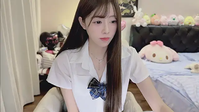 Evacute-top Live XXX-chat