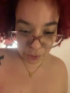 Leyah__ Chat XXX in diretta