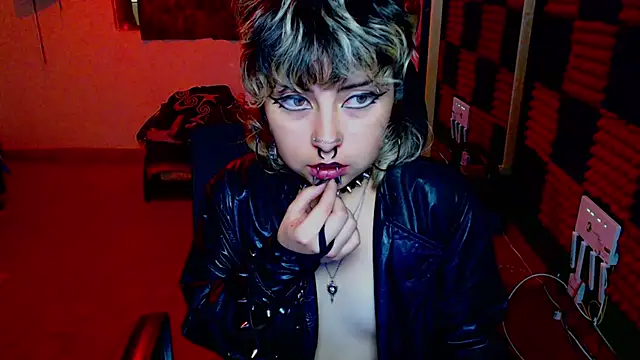 צ'אט XXX בשידור חי של Cute_Chrixxx