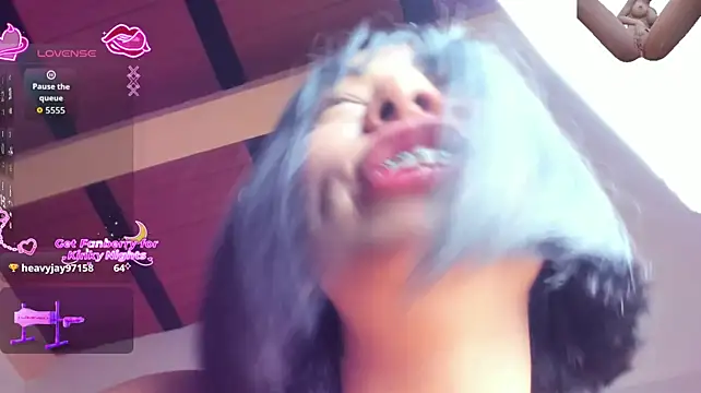 Živý XXX chat ZoeBruneet
