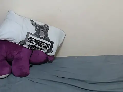 sweet_cecee Adlı Modelin Canlı XXX Sohbeti