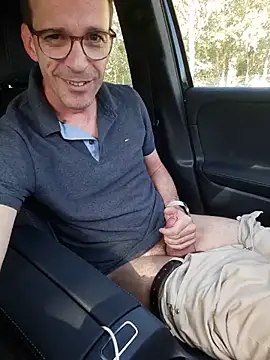 צ'אט XXX בשידור חי של SlutMatze81