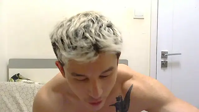 masterandhispup88 Show in webcam