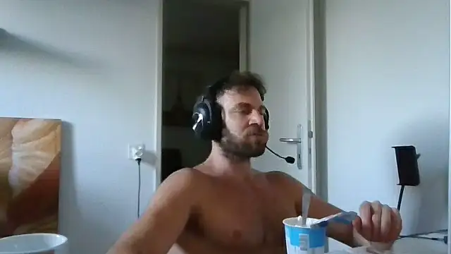 alpha-hunk Live XXX-Chat