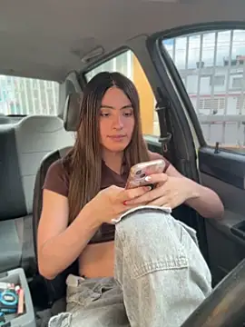 צ'אט XXX בשידור חי של Lottus_fire