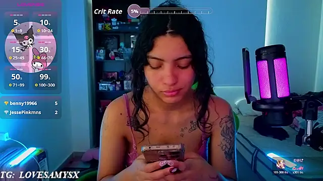 XXX chat uživo modela Lovelyamyy