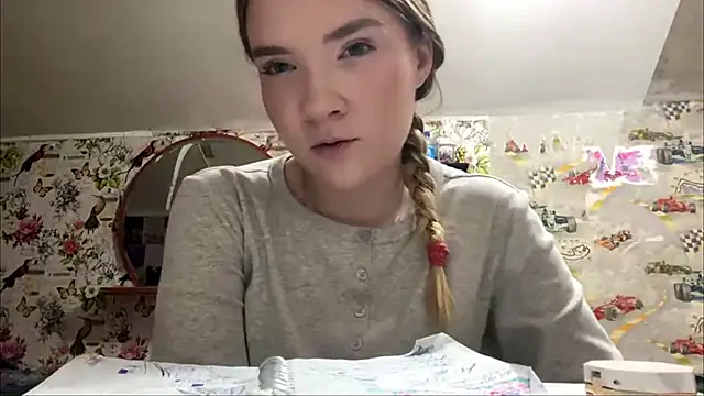 Chat +18 de VerdaGormly ao vivo