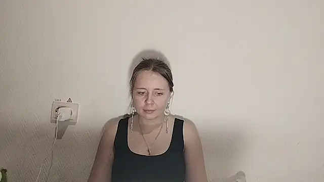 Chat +18 de SusieDrentlaw ao vivo