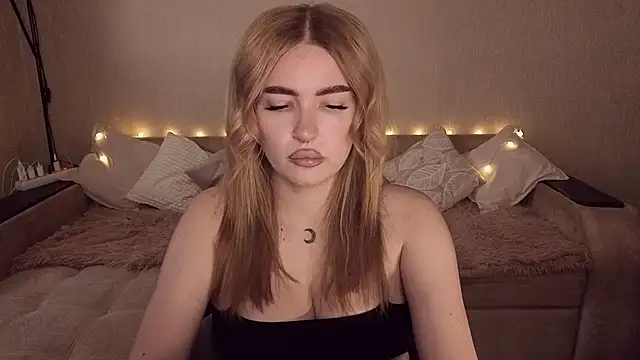 Chat +18 de ViolettaLopez ao vivo