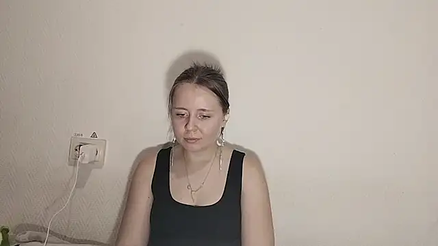 Chat +18 de SusieDrentlaw ao vivo
