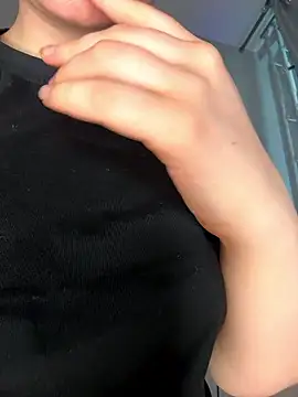 MargoPinky1 লাইভ XXX চ্যাট