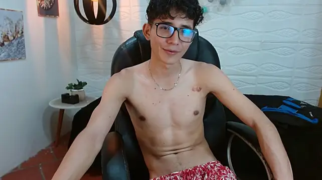 Онлайн чат XXX tim_cooper