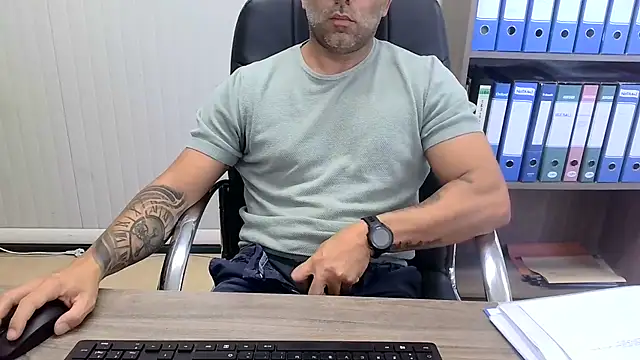 Evasionee – Naživo XXX chat