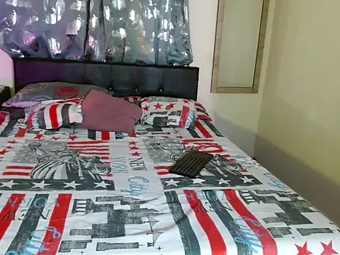 maxstrongboy XXX чат на живо