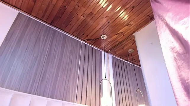 XXX chat uživo modela SofiCandy_