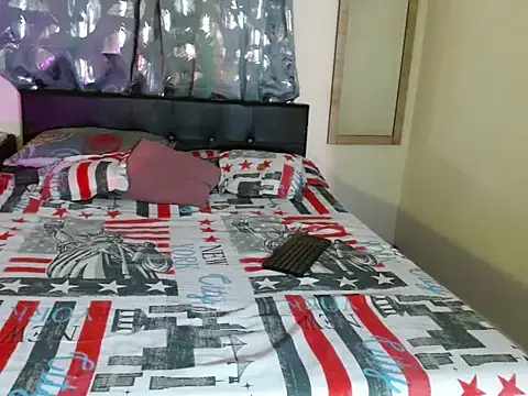 maxstrongboy – Naživo XXX chat