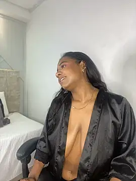 amara_queen_ 라이브 XXX 채팅