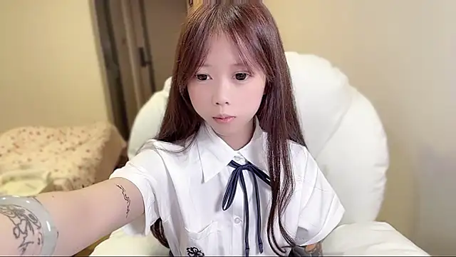xiaobaozi-520のライブXXXチャット