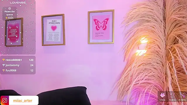 แชท XXX สดของ MiaaCarter_
