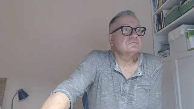 YOU6me Live XXX-Chat