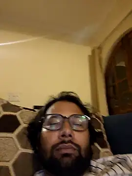UAjit Obrolan Langsung XXX