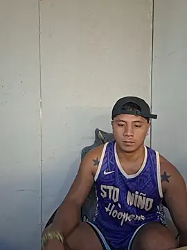 Chat XXX en directo de Felix_Asher