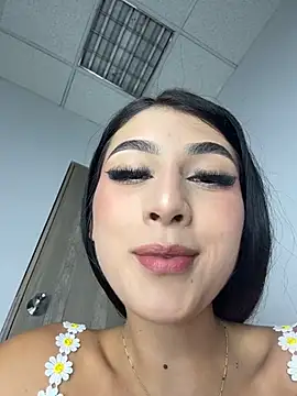 Chat +18 de BadLilAngelXXX ao vivo