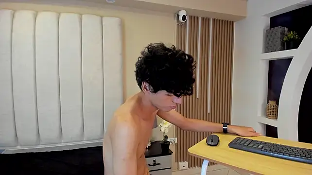 Valerios_'s Live XXX Chat