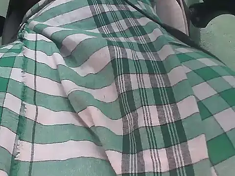 Precumking1's Live XXX Chat