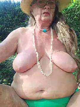 Chat XXX ao vivo de Hot-Muci