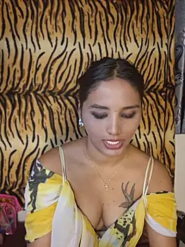 JellyFromHeaven's Live XXX Chat