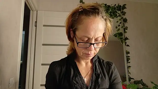 Živý XXX chat LioraWeiss