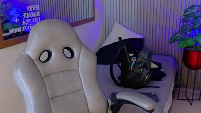 CherrySamantha_'s Live XXX Chat