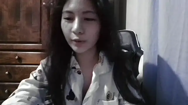 leahxzy08 Pertunjukan Webcam
