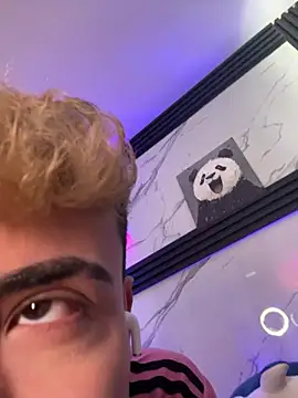 Chat XXX ao vivo de Saimonvela