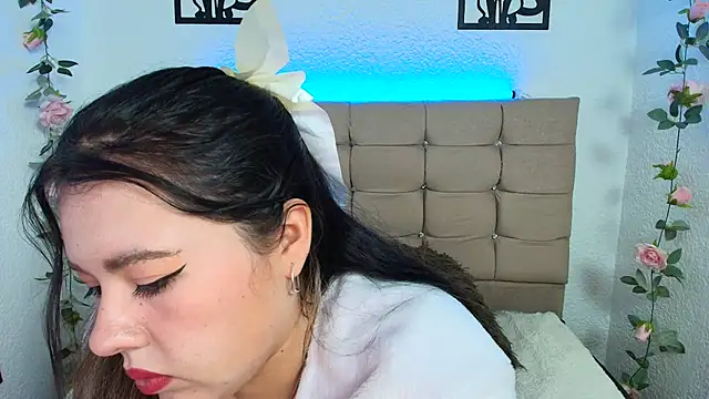 แชท XXX สดของ LinaBrowm