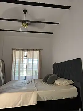 Eva_stark10 Adlı Modelin Canlı XXX Sohbeti