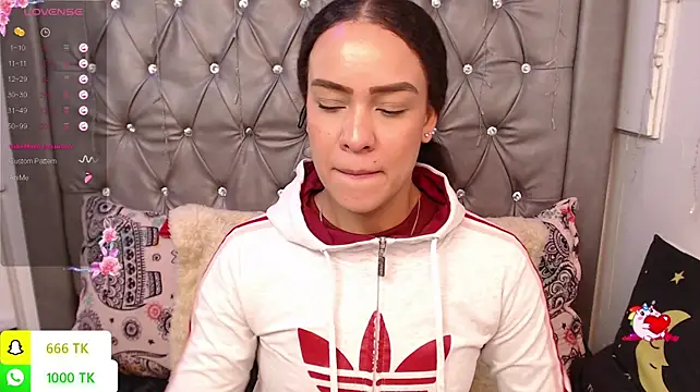 LAILAGUMMY Chat XXX live