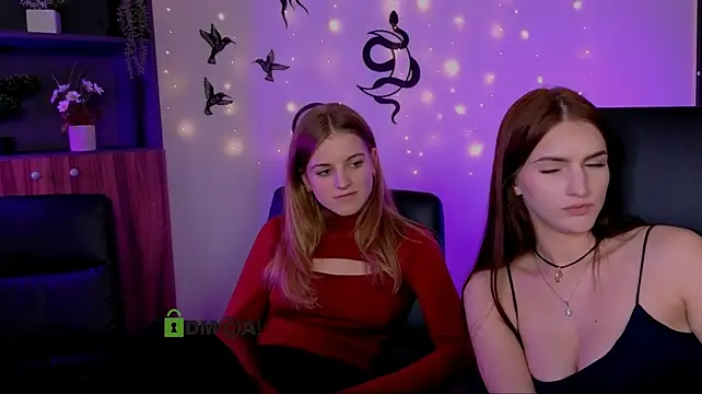 lisa_dark_ Adlı Modelin Canlı XXX Sohbeti