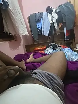 XXXking26 élő XXX-chatje