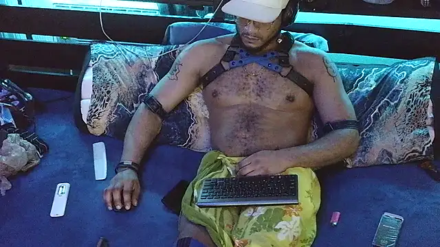 KY_Sir35's Live XXX Chat