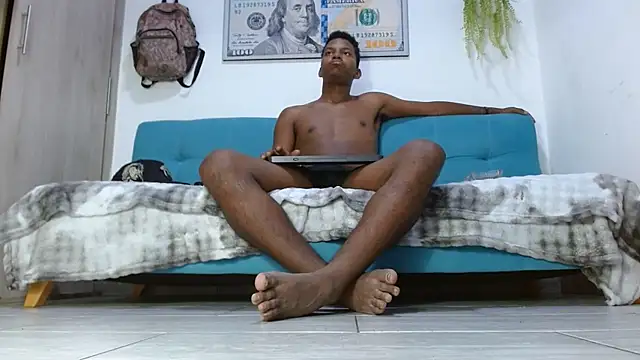 Chat +18 de The_Overlord_Alex ao vivo