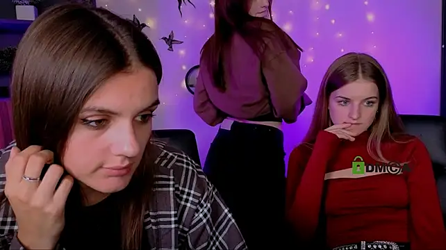 lisa_dark_ Obrolan Langsung XXX