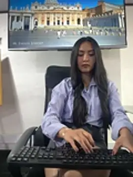 Chat +18 de Amy_Kiitty_ ao vivo