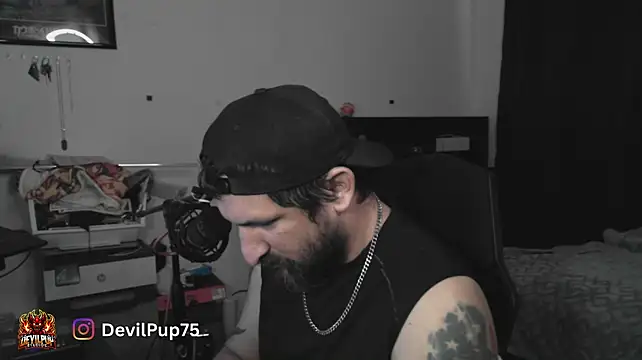 Chat XXX Live DevilPup75_