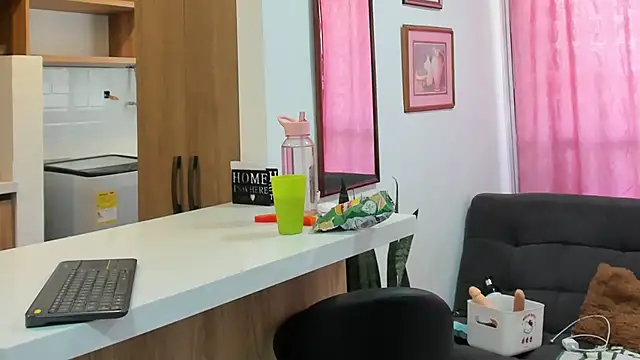 Chat XXX ao vivo de LillyCandy