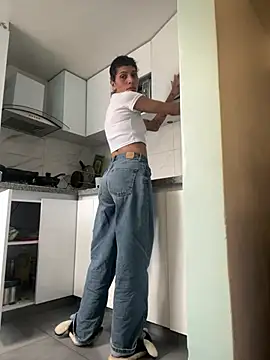 ImCrazzy Live XXX-chat