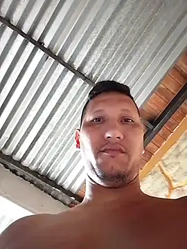 Chatroom XXX en direct de Tom_Hardy11