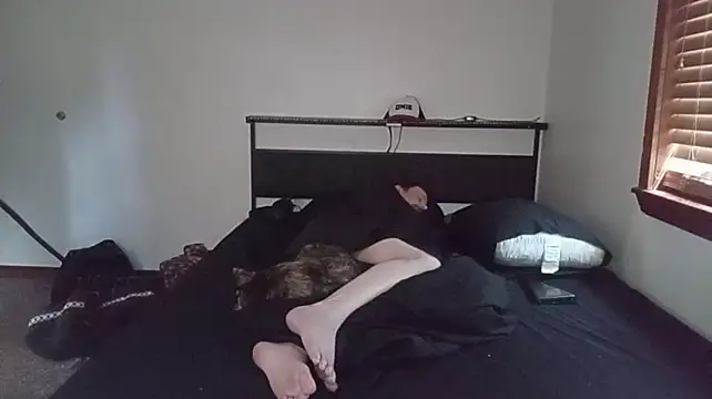 Opondestre00420 Adlı Modelin Canlı XXX Sohbeti